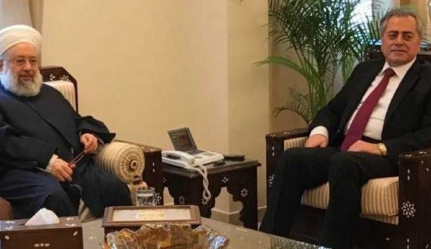 السفير السوري في لبنان يلتقي بوفد علماء المقاومة 
