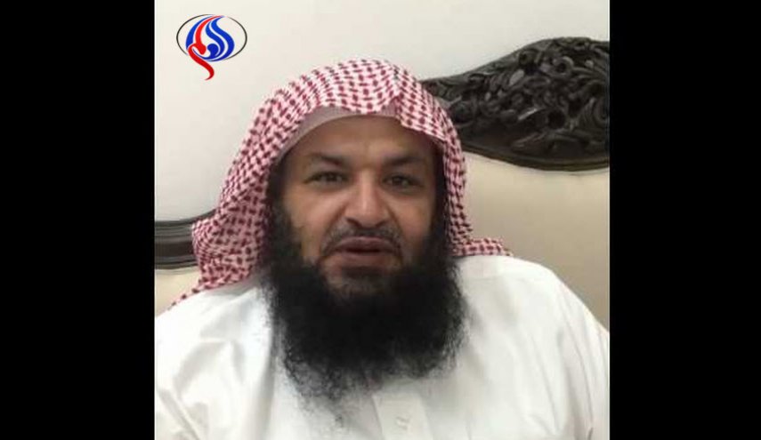 مجتهد يكشف تفاصيل عن داعية أشرف بن سلمان على تعذيبه شخصيا