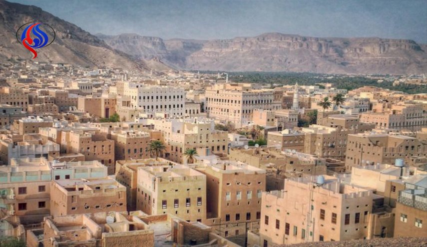 القاعدة تفجر مقر إدارة أمن مديرية عمد بوادي حضرموت
