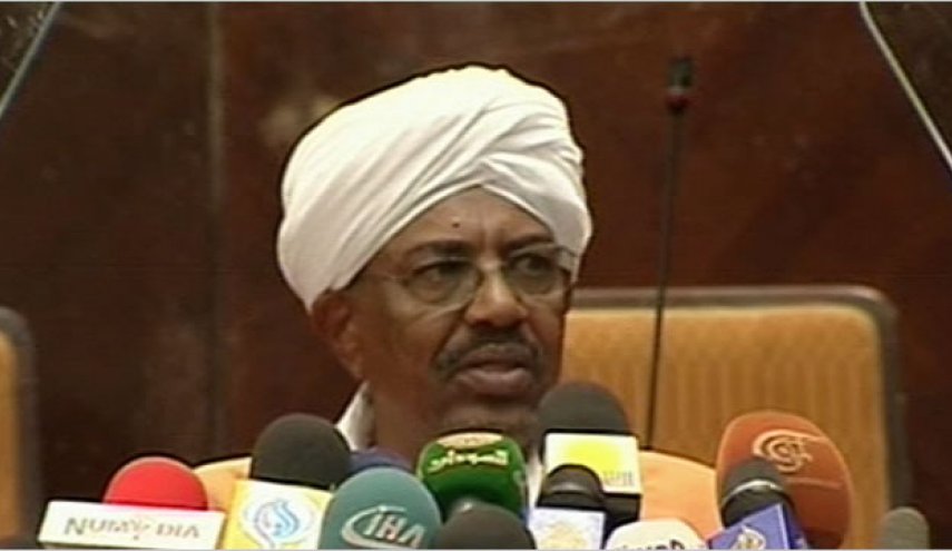 البشير يعلن الإفراج عن معتقلين سياسيين في السودان