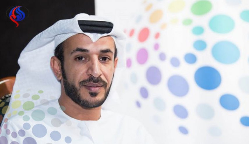 إعلامية قطرية ترفع قيمة جائزتها لمن يضرب حمد المزروعي بالحذاء!