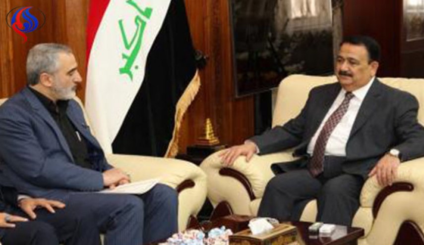 وزارات الدفاع الإيرانية والعراقية تبحثان التعاون العسكري الثنائي


