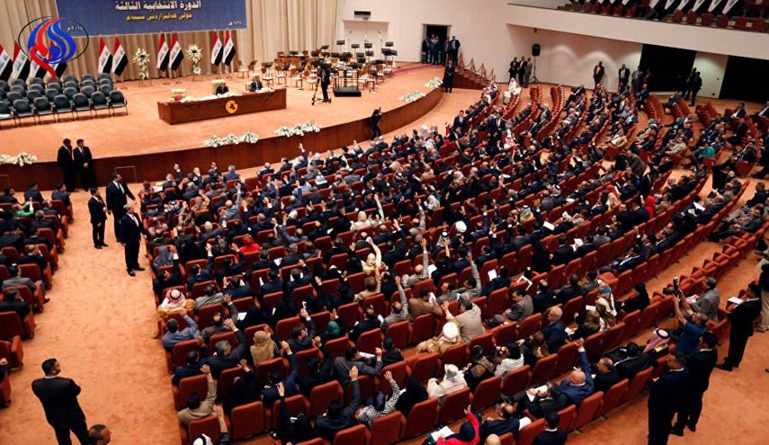 القوى السياسية العراقية تقترب من تشكيل الكتلة الأكبر 