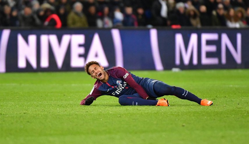 نيمار يعاني من اصابة وقد يغيب عن مواجهة ريال مدريد