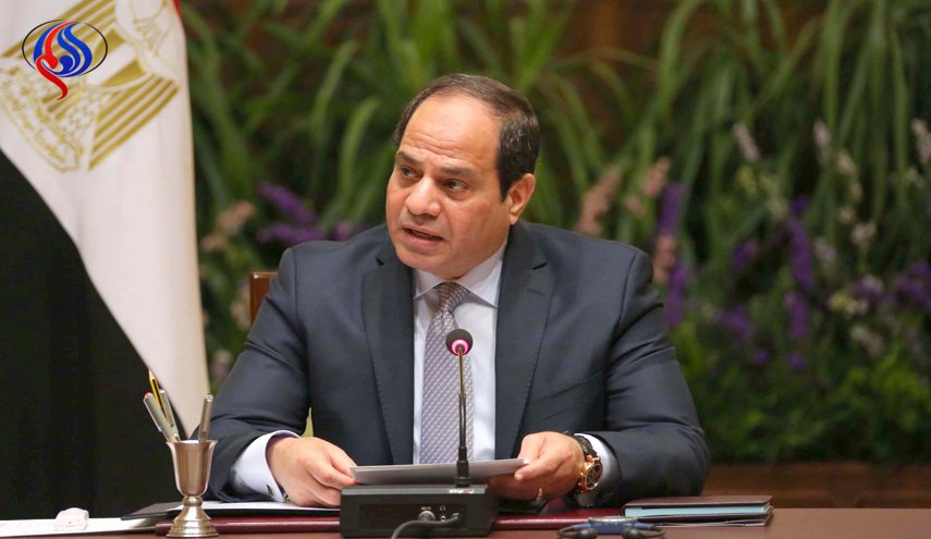 السيسي: مصر تحتاج 250مليار جنيه لتحديث سككها الحديدية