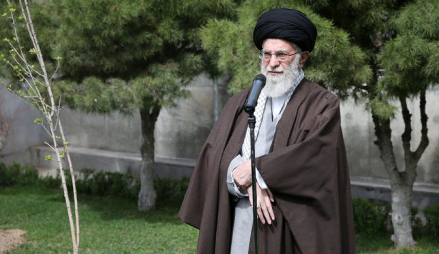 مسئولان مانع از بین رفتن درختان و باغات موجود در شهرها شوند/ برخی به‌دنبال دست‌اندازی به باغ‌ها و باغستان‌های تهران هستند
