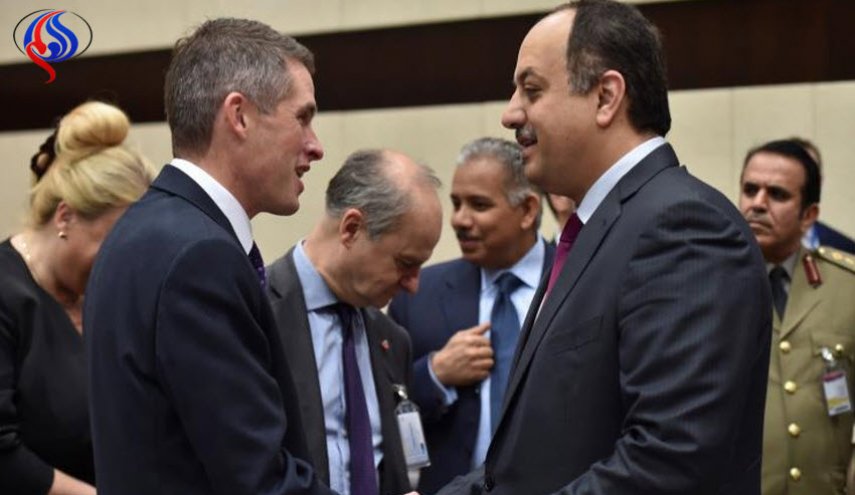 بالتزامن مع زيارة بن سلمان...وزير دفاع بريطانيا يهاتف نظيره القطري
