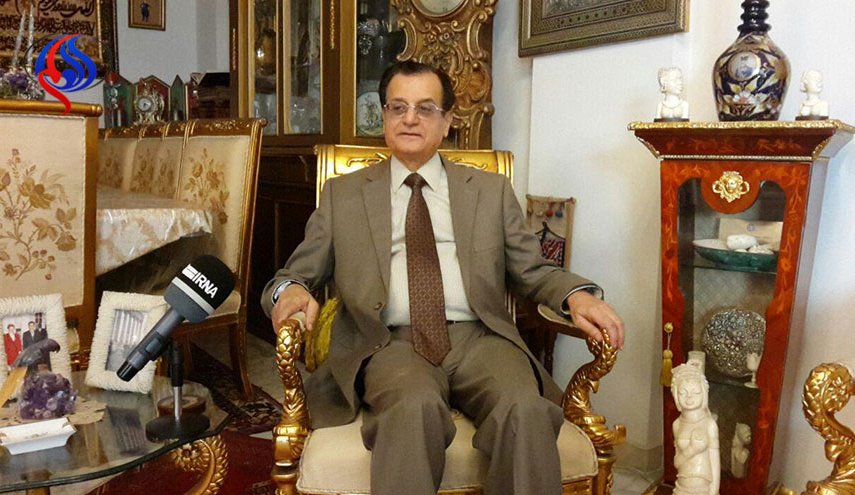 عدنان منصور: الغرب لا يريد أن يرى ايران دولة قوية مستقلة