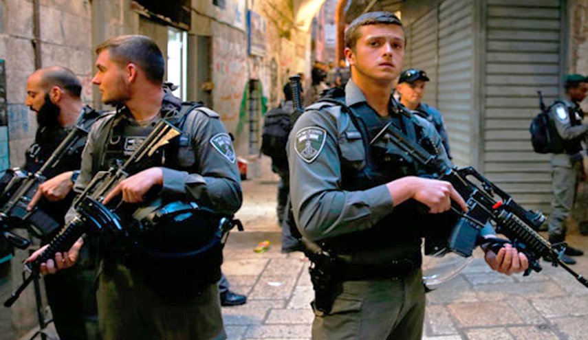 الاحتلال يكثف تواجده بالقدس عقب إنذارات بوقوع هجمات