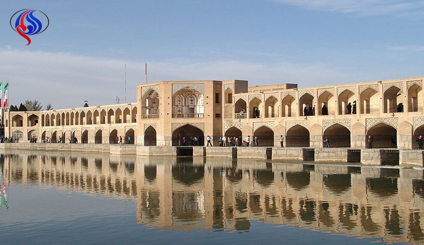 تقرير مصور..حديقة الطيور في مدينة أصفهان