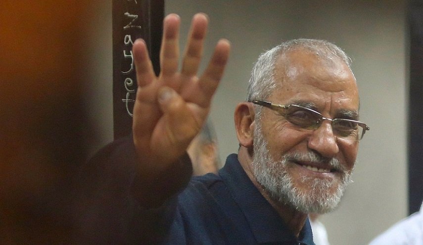 اليوم.. محاكمة مرشد الاخوان وآخرين في 