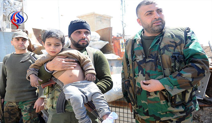 36 رجلا وامرأة خرجوا بأحزمة ناسفة من الغوطة وهذا ما حدث!
