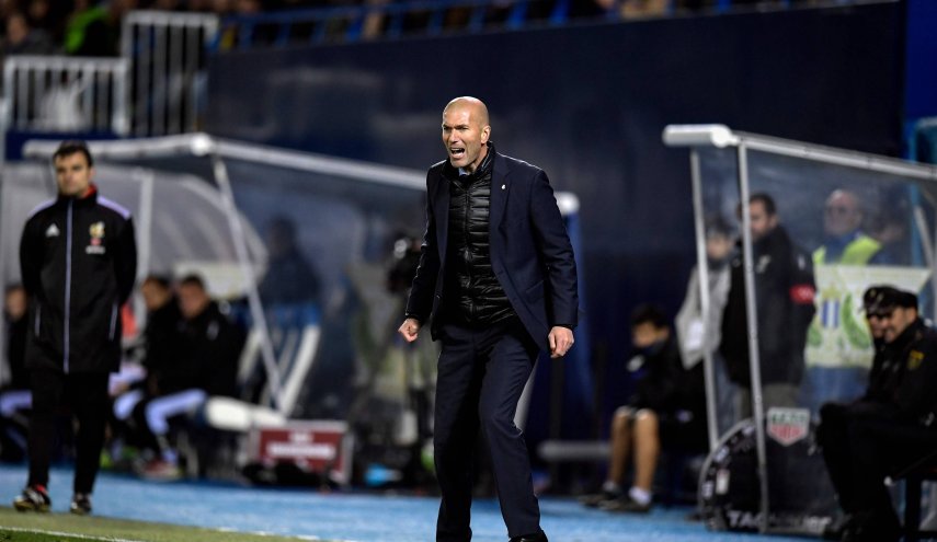 زيدان يرغب في البقاء مدربا لريال مدريد