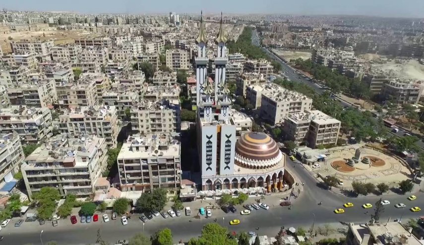هذا ما حدث لعنصر في “اللجان الشعبية” بسوريا بعد اطلاقه النار على مواطن وقف على إشارة مرور