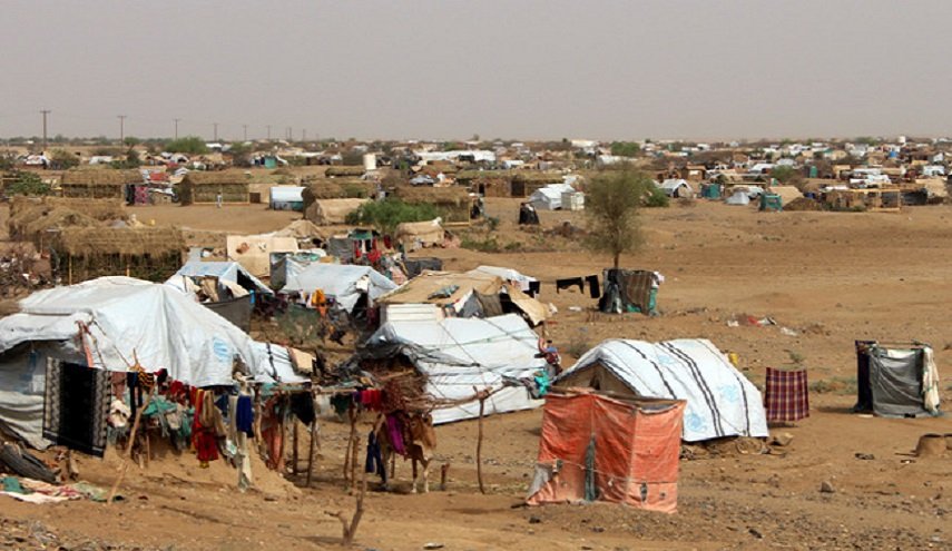 ضحايا بغارتين لطائرات العدوان على مخيمات نازحي الحديدة