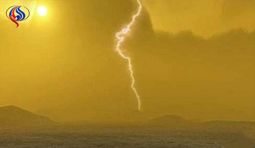 هل تعيش كائنات فضائية في غيوم كوكب الزهرة؟