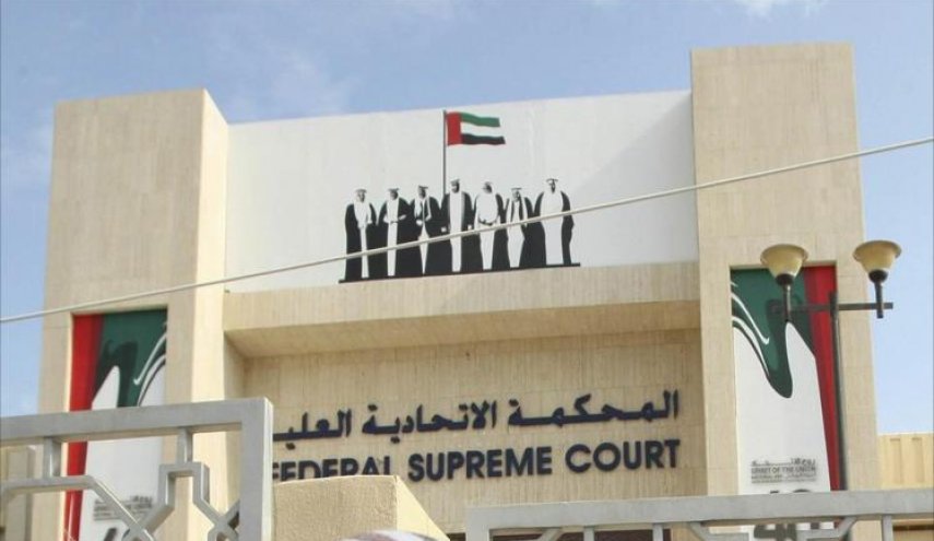  الرئيس الموريتاني يتحفظ على طلب الإمارات إعارة أربعة قضاة