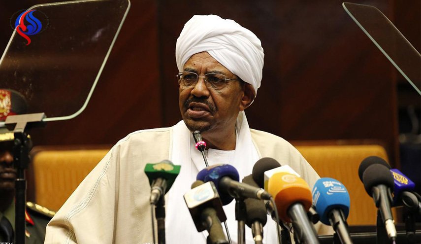 عمر البشير للحركات المسلحة: أمامكم أحد أمرين
