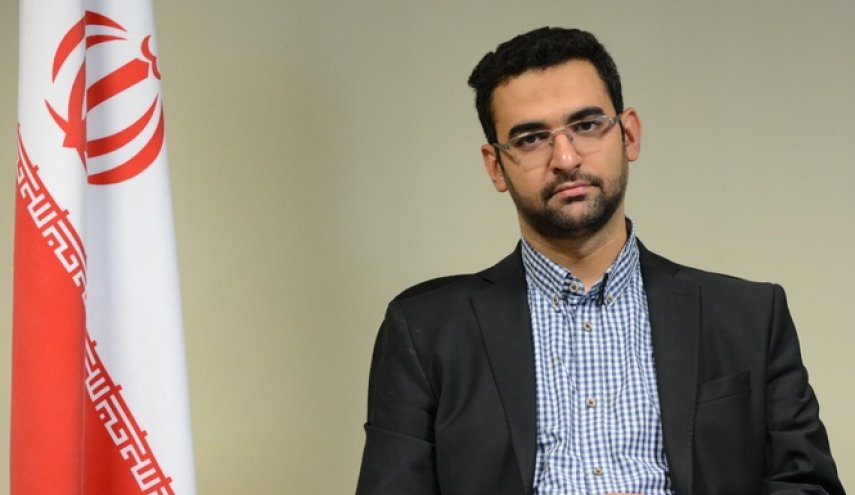 وزير ايراني: تعرض بعض قواعد البيانات الحكومية لهجمات الكترونية