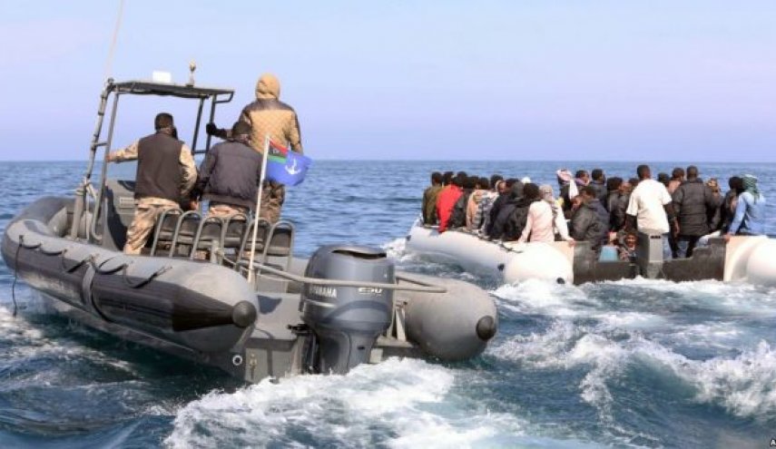 خفر السواحل الليبي ينقذ 230 مهاجرا غربي ليبيا