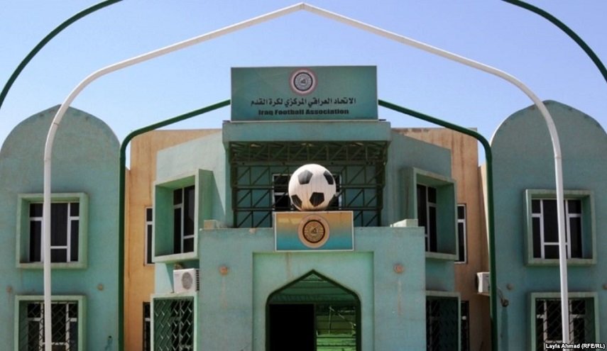 العراق : وزارة الشباب تكشف فضيحة مدوية بإتحاد الكرة 