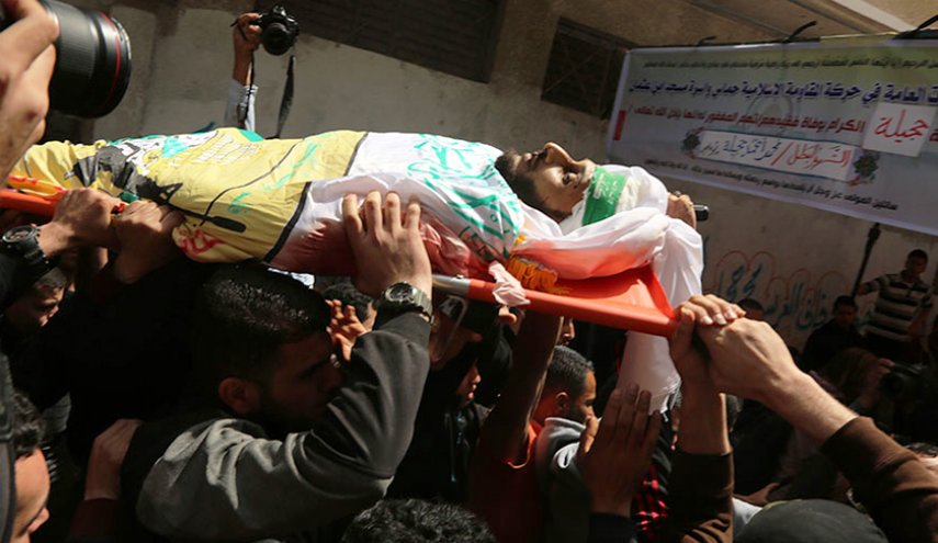 خلال تشييع الشهيد حجيلة.. حماس تؤكد على الكفاح المسلح