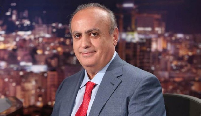 وهاب: صام المجنون ترامب وفطر على بصلة