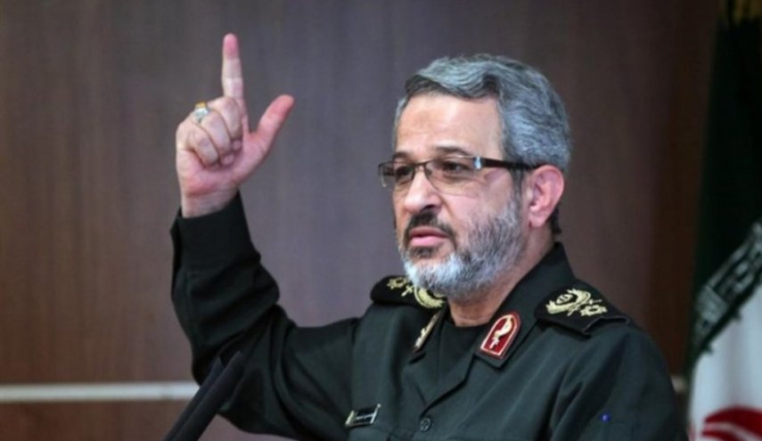 الجيش والحرس الثوري الذراعان القويان للقائد العام للقوات المسلحة