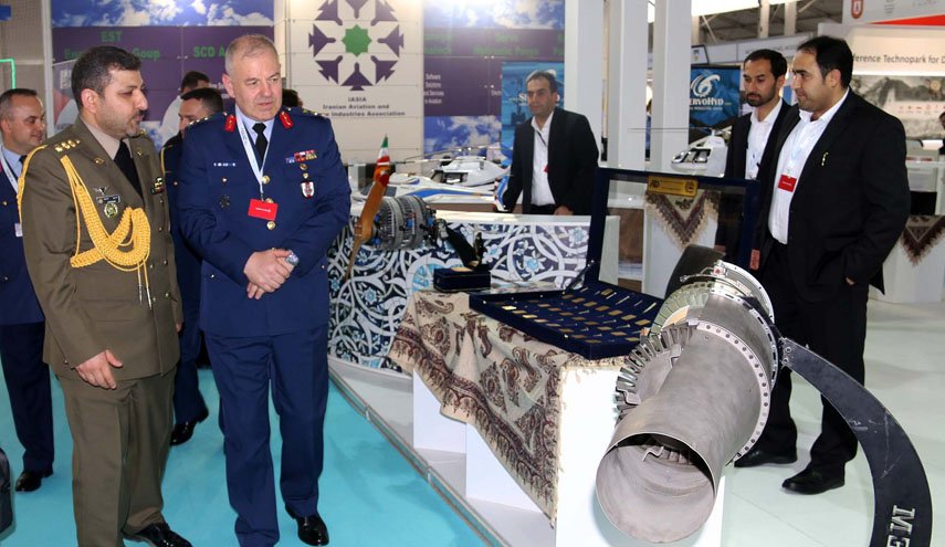 ايران وتركيا توقعان خمس مذكرات تفاهم للصناعات الجوية