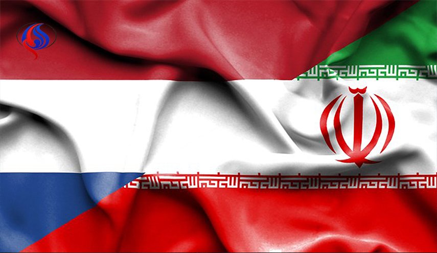 ايران توقع وهولندا اتفاقين للتعاون في المجال الزراعي