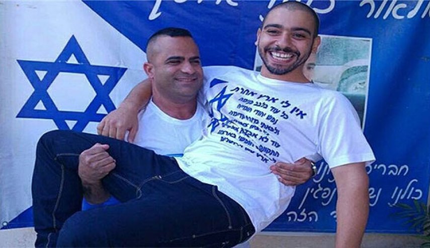 نظامی صهیونیست كه به سر مجروح فلسطینی تیر خلاص زد، آزاد شد
