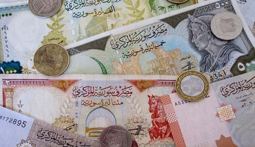 توقعات الخبراء حول إتجاه سعر صرف الليرة السورية