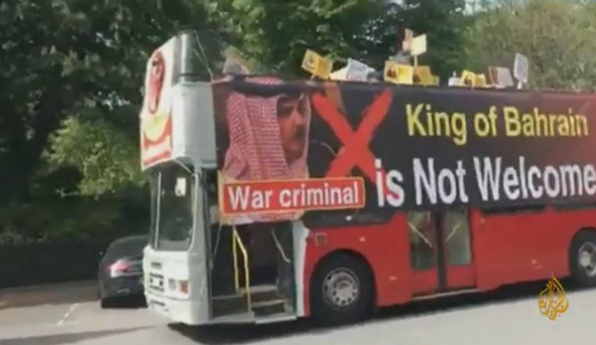 مظاهرات غاضبة تهتف ضد ملك البحرين تجوب شوارع بريطانيا