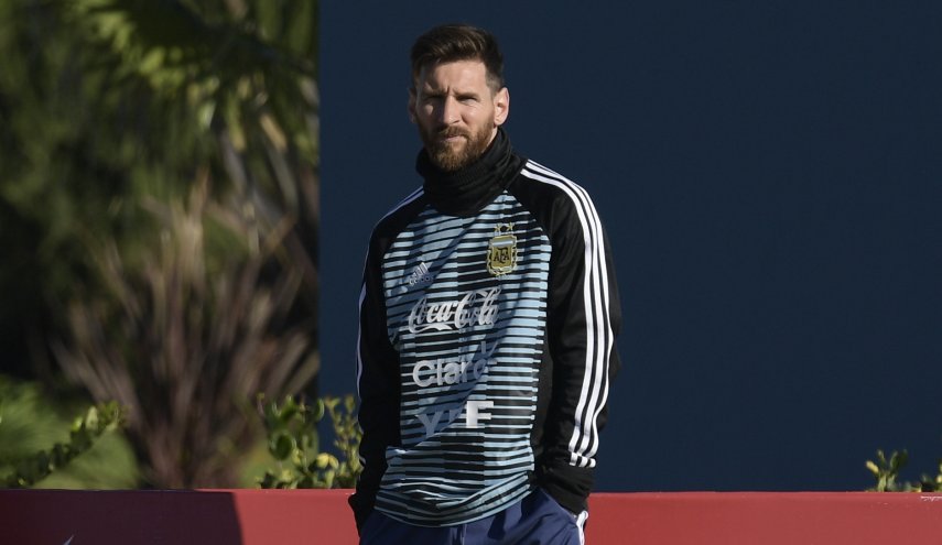ميسي يلتحق بتدريبات المنتخب الارجنتيني