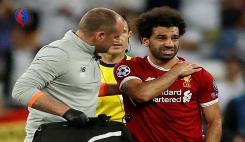 طبيب ليفربول يكشف أسرار الدقائق الأولى عقب إصابة صلاح !
