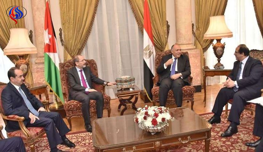 اجتماع فلسطيني مصري أردني يبحث 