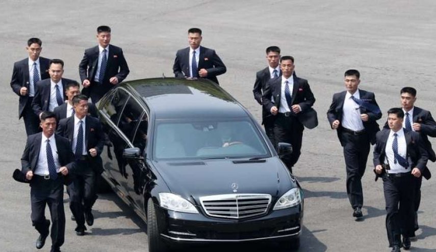 كيم جونغ أون لن يرضى في سنغافورة بأقل من 