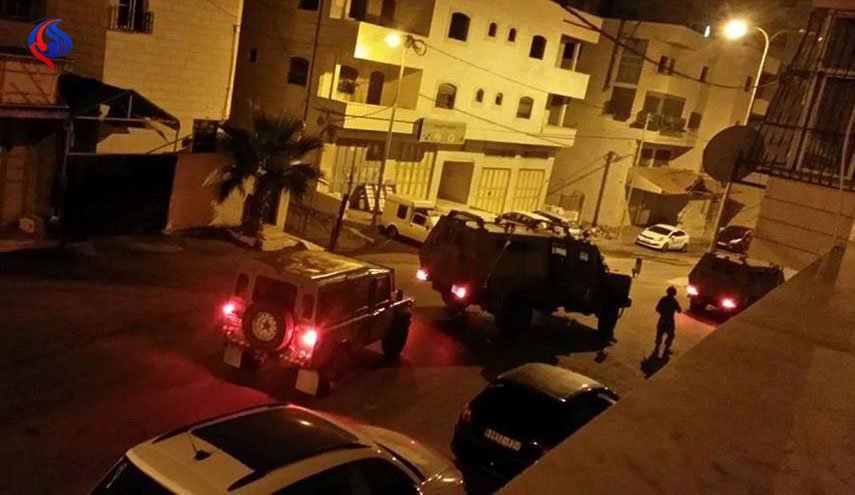استشهاد فلسطيني واعتقالات مسعورة في الضفة والقدس