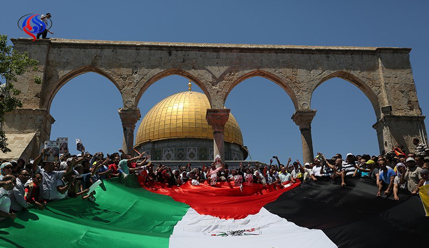 الجيش الايراني:يوم القدس مؤشر لاصطفاف الحق ضدالباطل