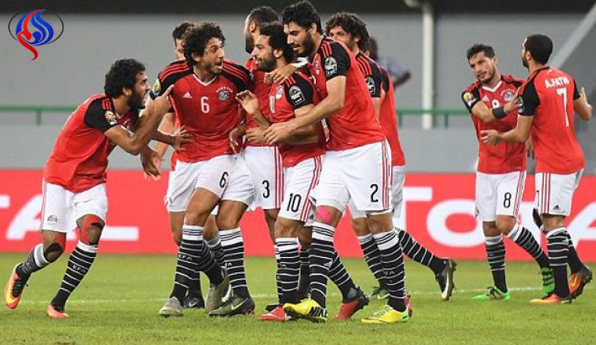 منتخب مصر يتدرب أمام جماهيره قبل التوجه إلى روسيا

