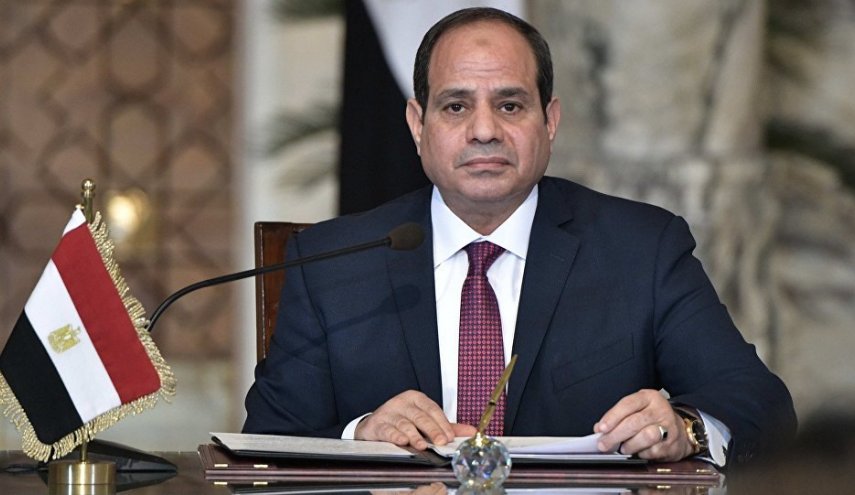 السيسي يتصل بالملك السعودي وأمير الكويت والرئيس السوداني