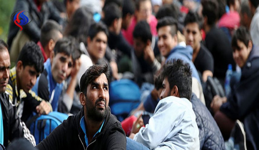 حالة غضب ضد العرب بألمانيا وتخوفات من ترحيلهم.. جريمة يدفع ثمنها اللاجئون!