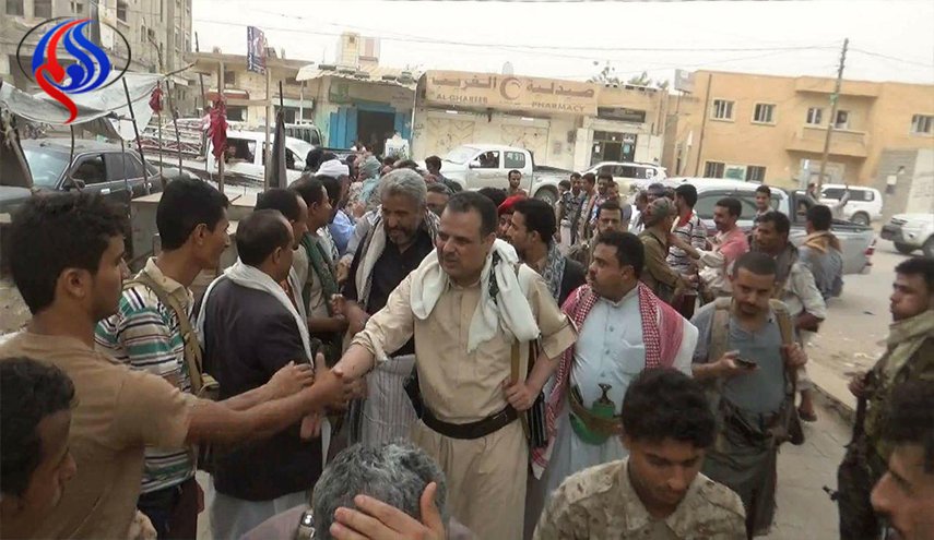  بالصور .. محافظو اليمن يزورون المرابطين في الجبهات الامامية بالساحل الغربي