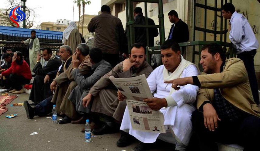 الضرائب تضيع على الشعب المصري فرحة العيد