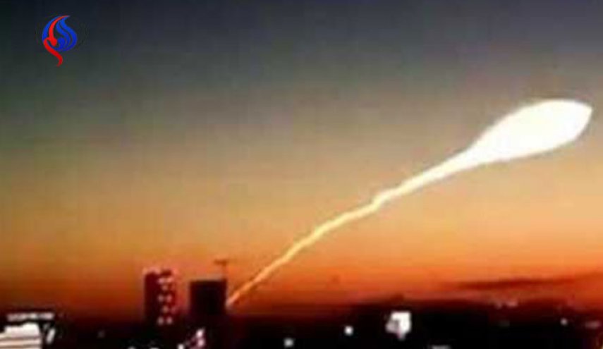 ضوء غريب فوق ستاد بطولة كأس العالم في روسيا يثير حالة من الرعب!!