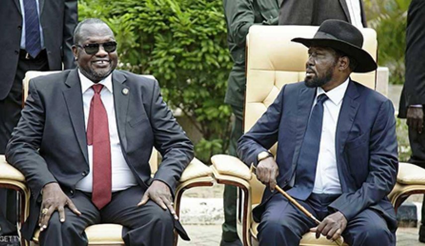 رئيس جنوب السودان يلتقي زعيم المتمردين لإنهاء الحرب الأهلية في البلاد
