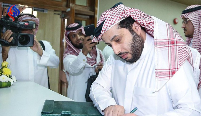 الاتحاد الأوروبي لكرة القدم لتركي آل الشيخ: من أنت؟!