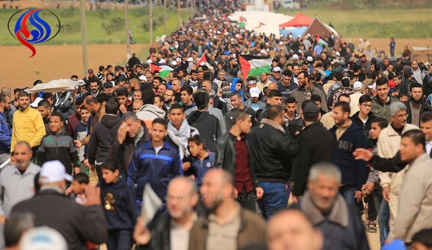 راهپیمایی ساکنان غزه در روز 