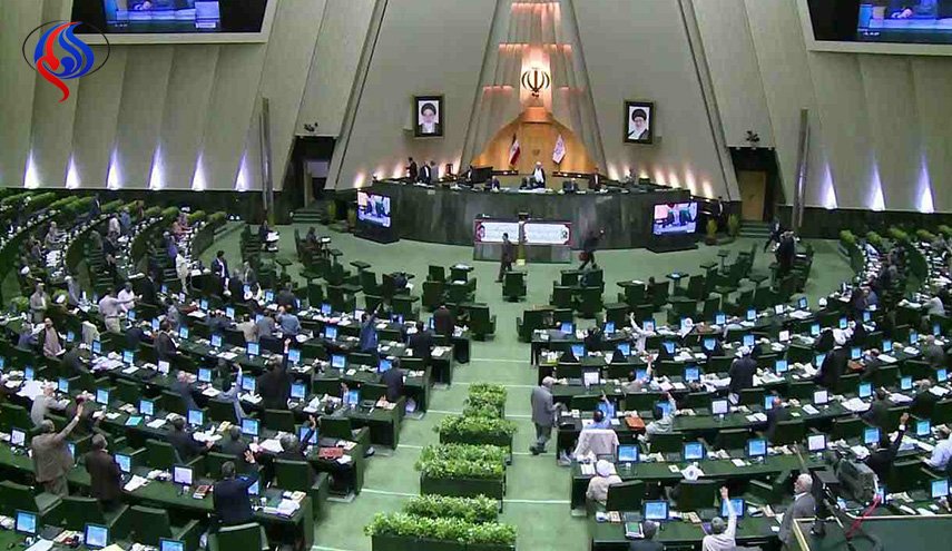 تشكيل فريق عمل مشترك لادارة الشؤون الاقتصادية في ايران