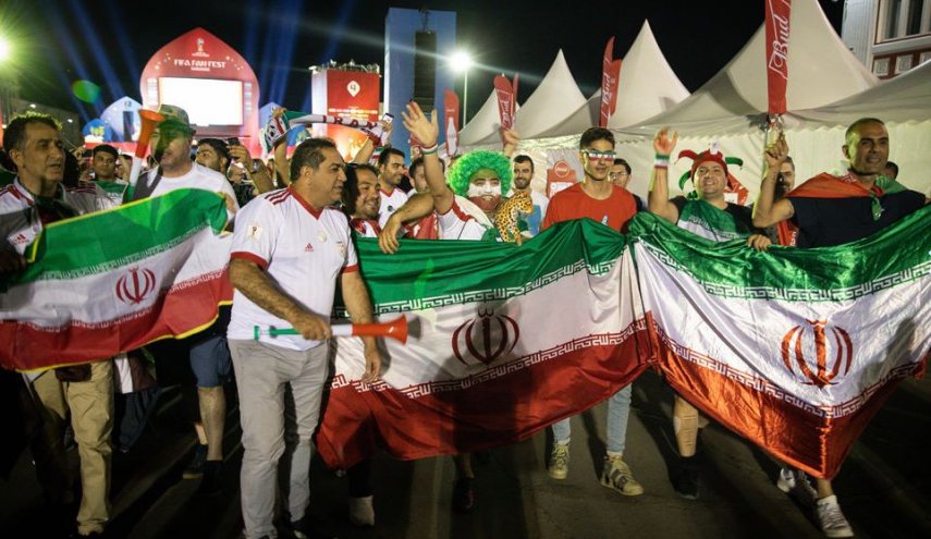 شاهد...المشجعون الايرانيون في 